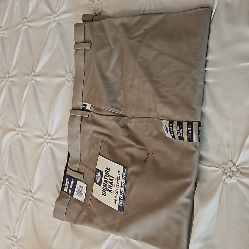 Signature khaki size 44/34 docker